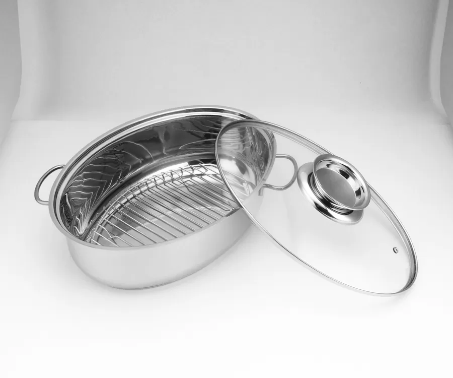 Induction Compatible Oval Turkey Roaster